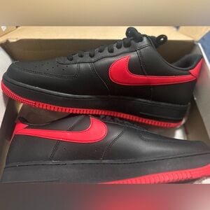 MEN SIZE 13 BLACK AND RED AIR FORCES